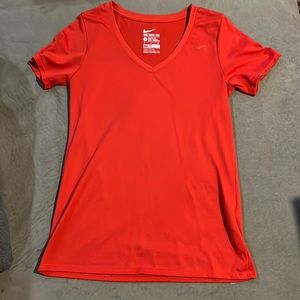 Nike tshirt